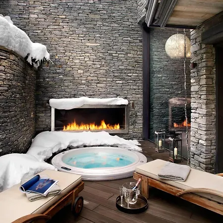 Chalet Luxueux Avec Espace Detente Et Spa A Courchevel - Fr-1-564-145 * Courchevel