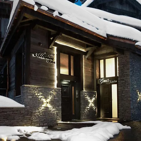 Chalet Chalet Luxueux Avec Espace Detente Et Spa A Courchevel - Fr-1-564-145